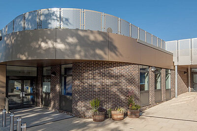 Henry Cavendish School